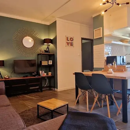 Cosy Flat A Few Steps Away From The Beach * פורטימאו